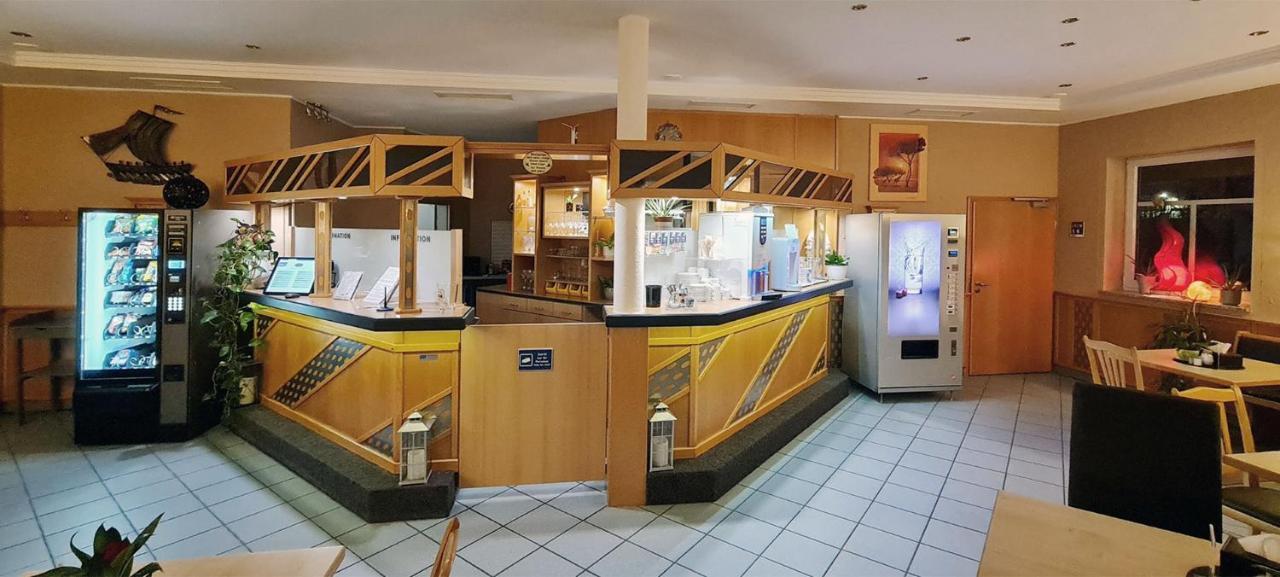 Donau-Hotel Sinzing Exterior foto