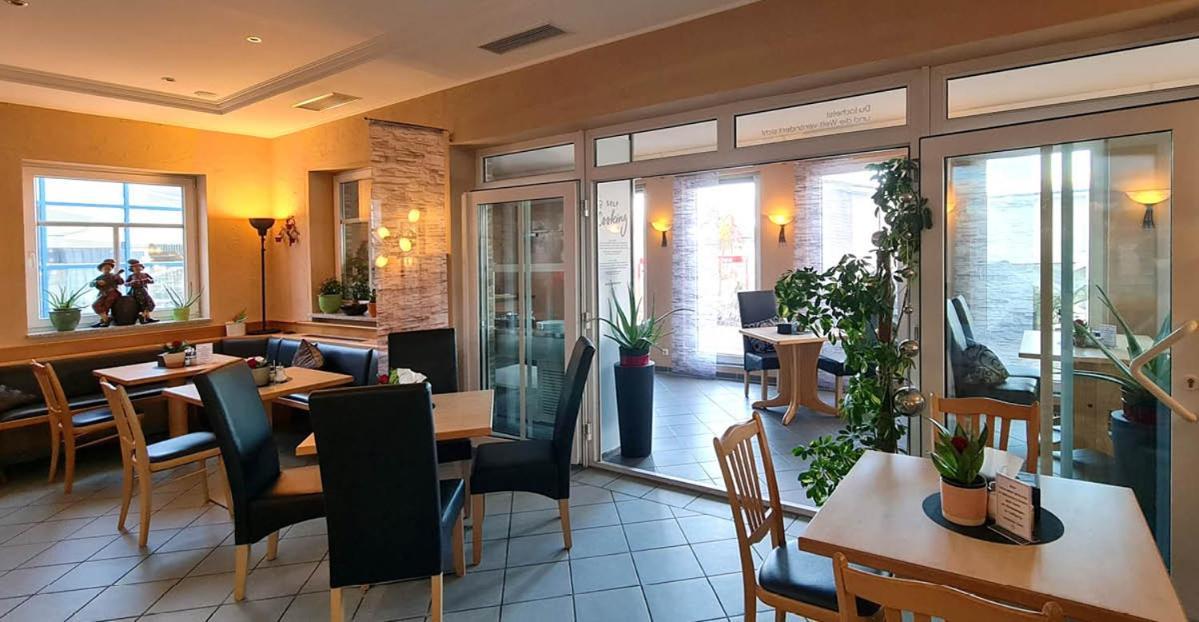 Donau-Hotel Sinzing Exterior foto